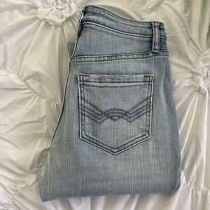 Ldyllwind by Miranda Lambert bootcut jeans size 2